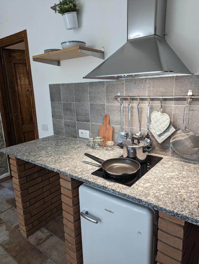 Antica Osteria Apartments دونغو المظهر الخارجي الصورة
